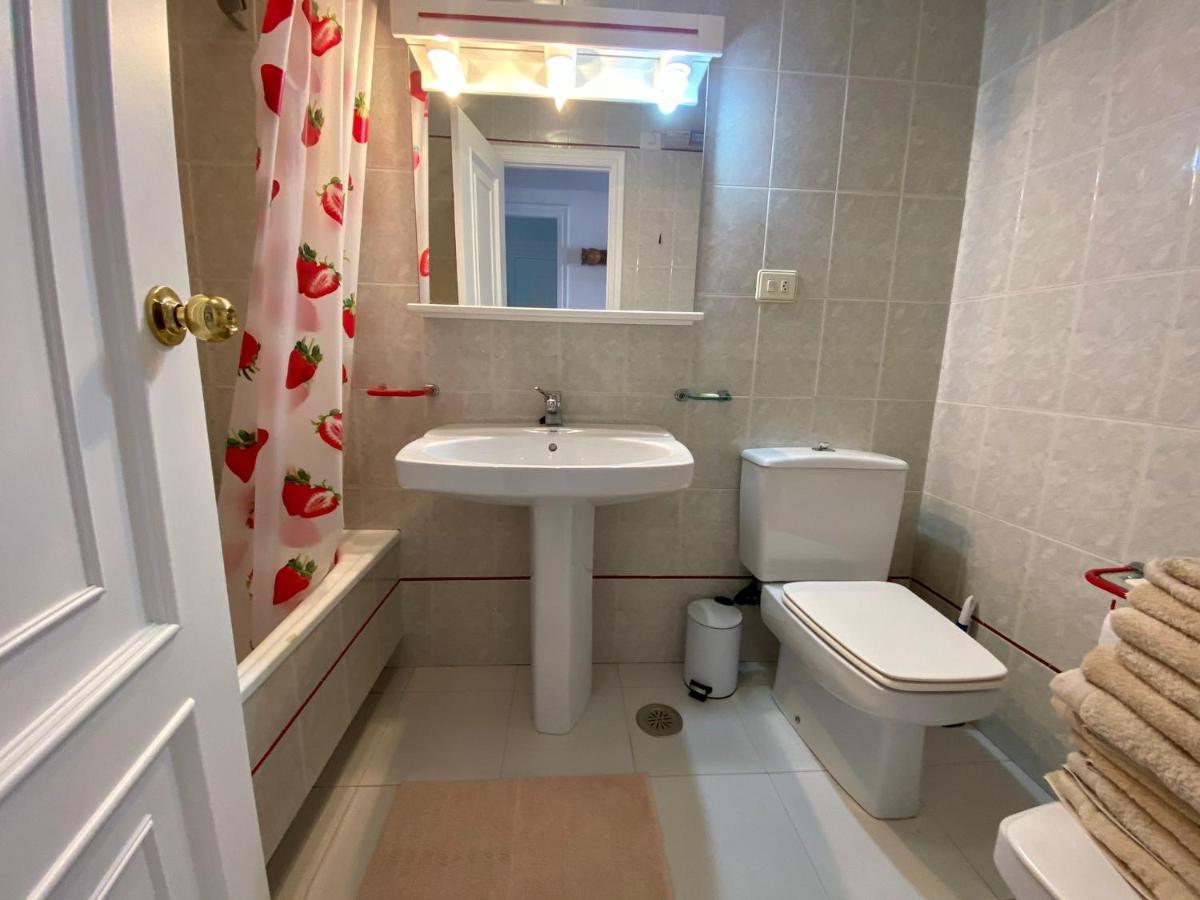 Appartamento Enjoy Sanxenxo,200M Playa, Balcon Vistas Cies, Piscina & Terraza Azotea,2 Plazas Garaje, 2 Banos, Muy Luminoso, Muy Tranquilo,Muy Equipado, Centrico Esterno foto