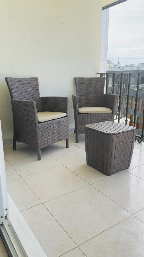 Appartamento Enjoy Sanxenxo,200M Playa, Balcon Vistas Cies, Piscina & Terraza Azotea,2 Plazas Garaje, 2 Banos, Muy Luminoso, Muy Tranquilo,Muy Equipado, Centrico Esterno foto